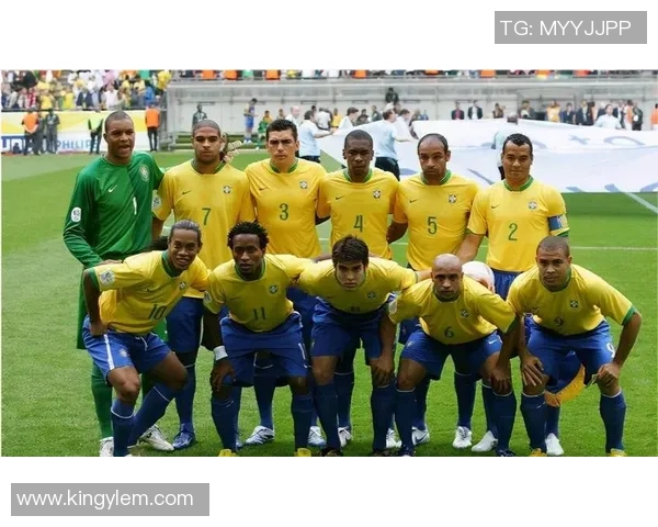 巴西足球三大球星传奇：贝利 罗纳尔多 和内马尔的辉煌历程与影响